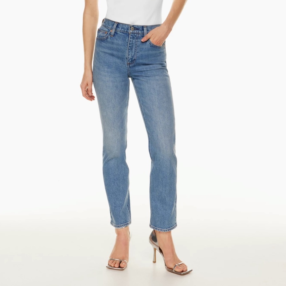 NWT Aritzia Denim Forum The 80s Stovepipe Hi-rise Straight Jean - size 26